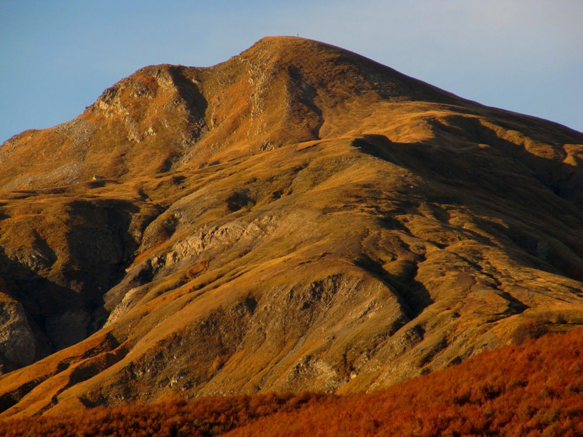 Il Cusna in autunno