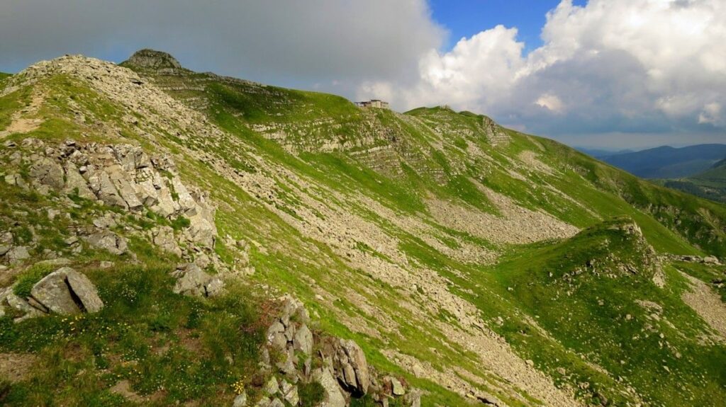 Il crinale dal Sasso del Morto al Monte Piella