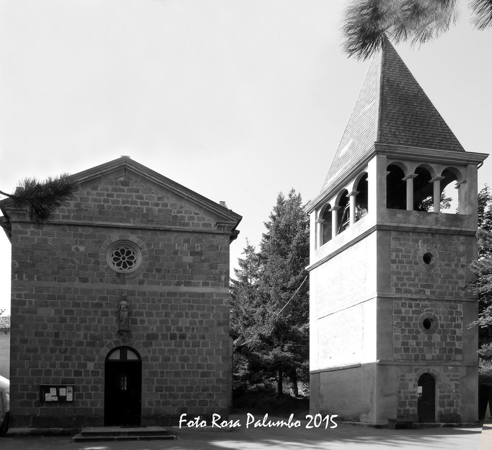 La chiesa di San Lorenzo a Febbio (anno 2015).